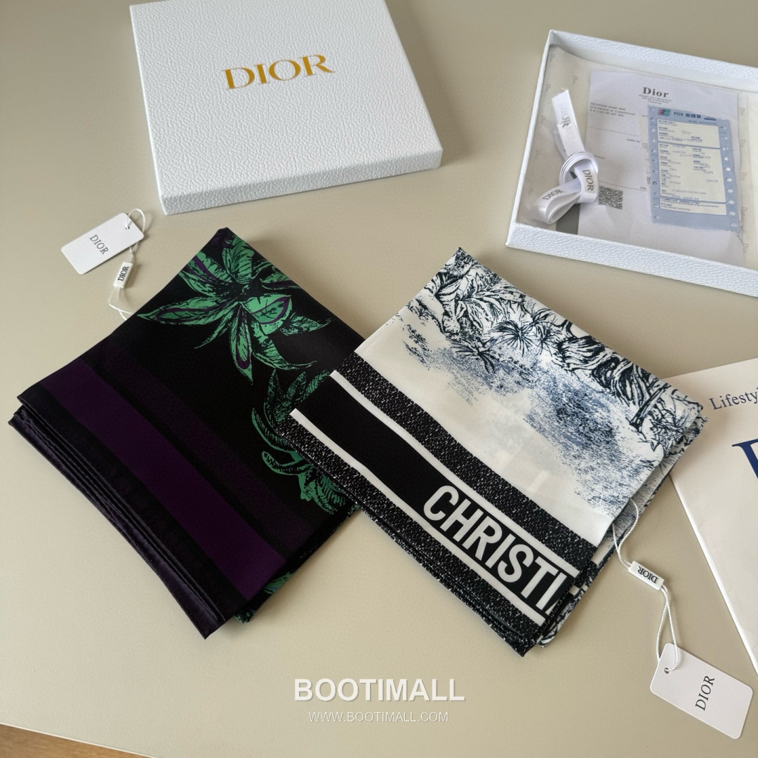 Dior Diortwin Oblique Silk Twill Square Scarf with Logo Jacquard Print 디올 디올트윈 오블리크 실크 트윌 스퀘어 스카프 로고 자카드 90cm 9