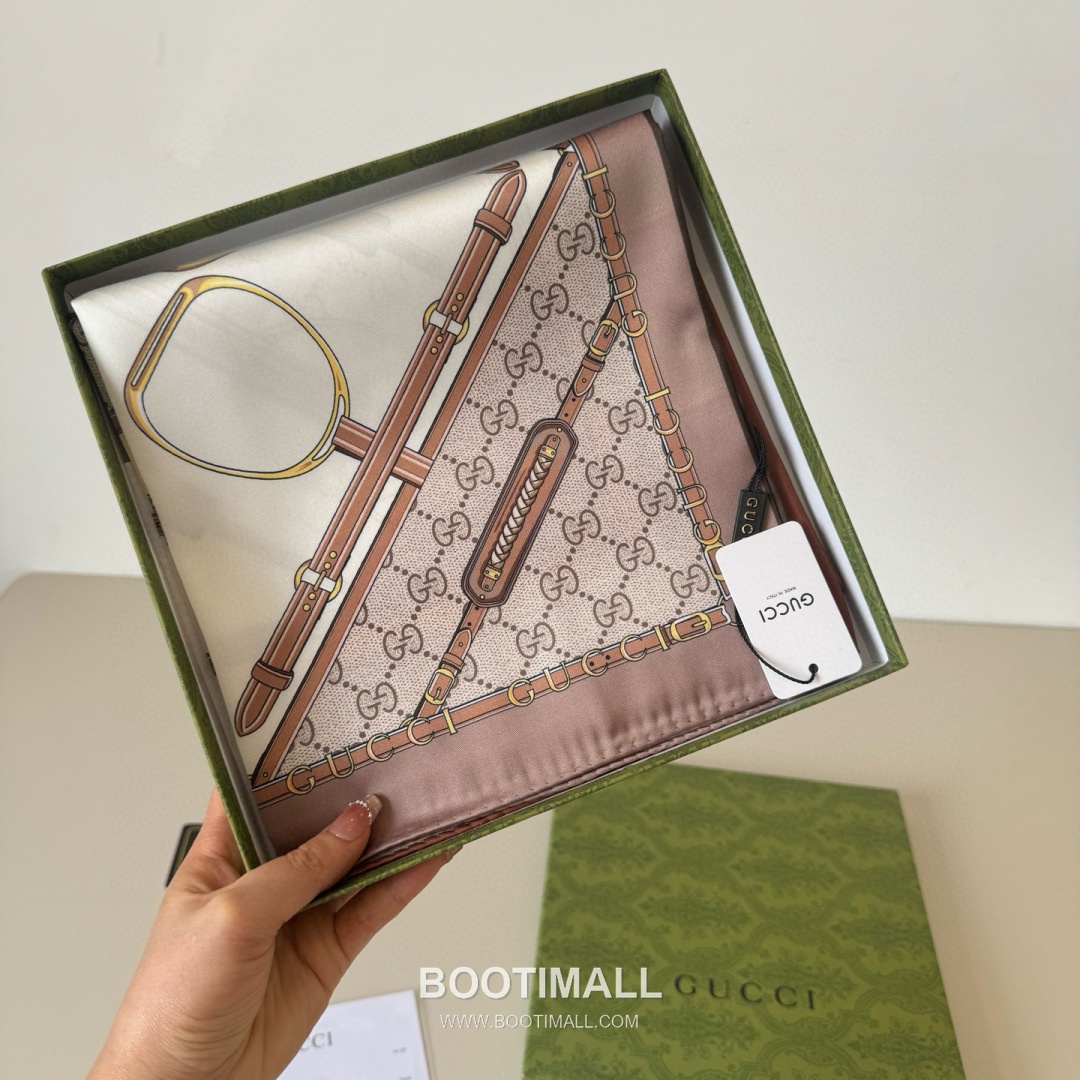 Gucci Archive Print Silk Square Scarf 100% Mulberry Silk Print Scarf 구찌 아카이브 프린트 실크 스퀘어 스카프 90cm 6