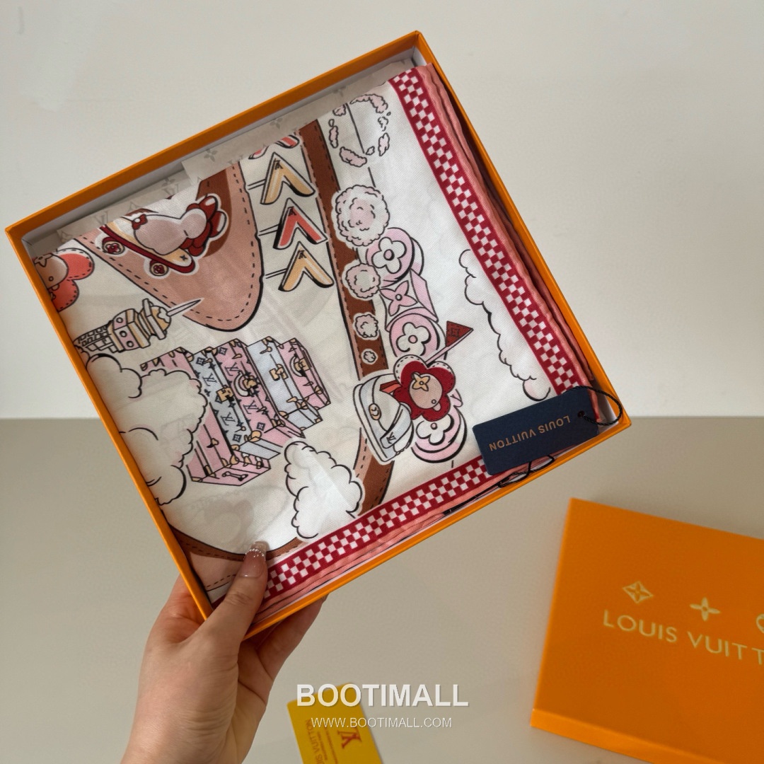 Louis Vuitton Belt Motif Silk Twill Square Scarf 100% Silk Twill Print Scarf 루이비통 벨트 모티프 실크 트윌 스퀘어 스카프 90cm 3