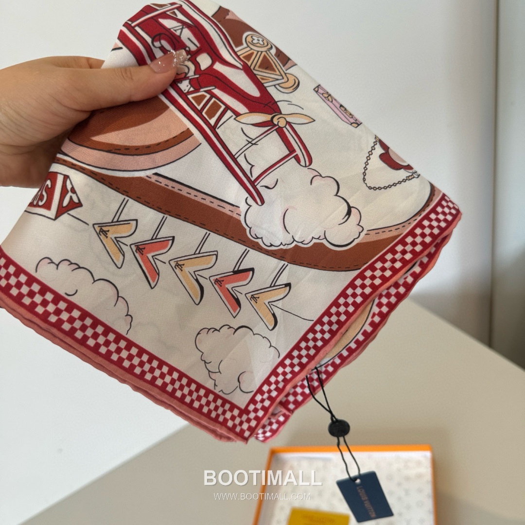 Louis Vuitton Belt Motif Silk Twill Square Scarf 100% Silk Twill Print Scarf 루이비통 벨트 모티프 실크 트윌 스퀘어 스카프 90cm 5