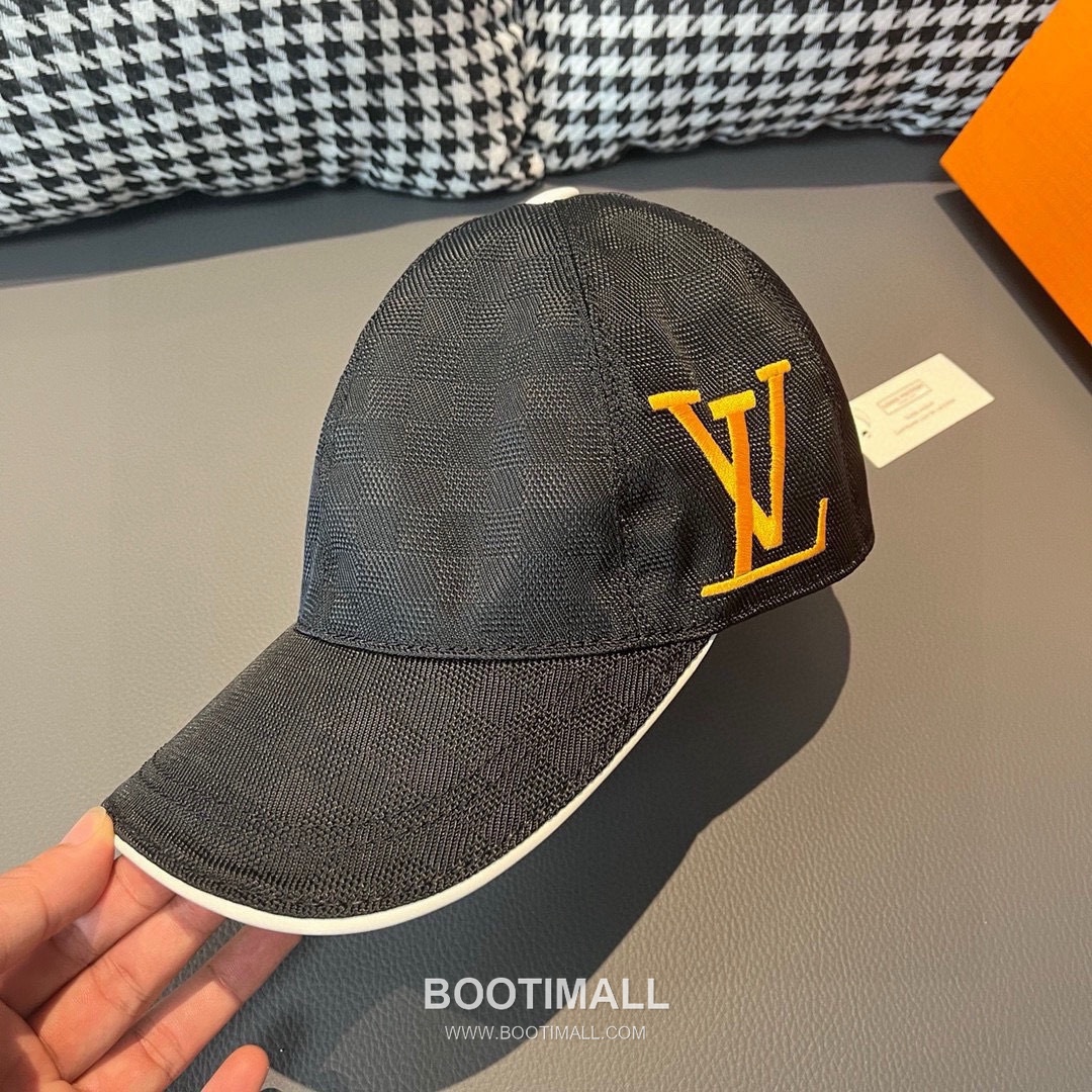 Louis Vuitton Damier Canvas Leather Strap Baseball Cap 루이비통 다미에 캔버스 가죽 스트랩 베이스볼 캡 56cm 4