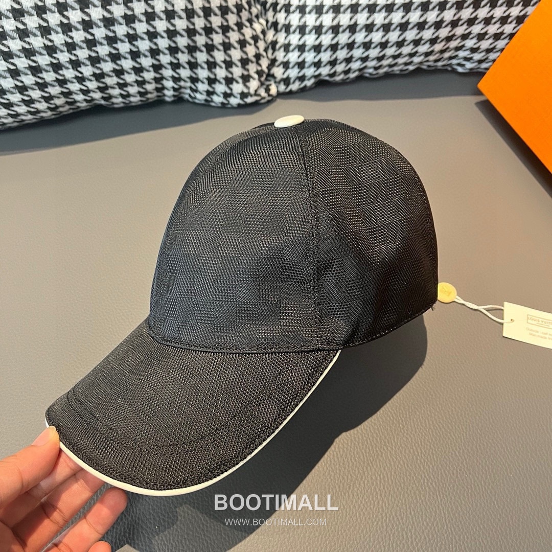 Louis Vuitton Damier Canvas Leather Strap Baseball Cap 루이비통 다미에 캔버스 가죽 스트랩 베이스볼 캡 56cm 4