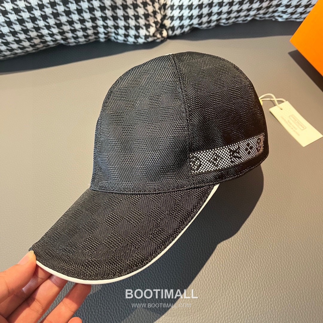 Louis Vuitton Damier Canvas Leather Strap Baseball Cap 루이비통 다미에 캔버스 가죽 스트랩 베이스볼 캡 56cm 4