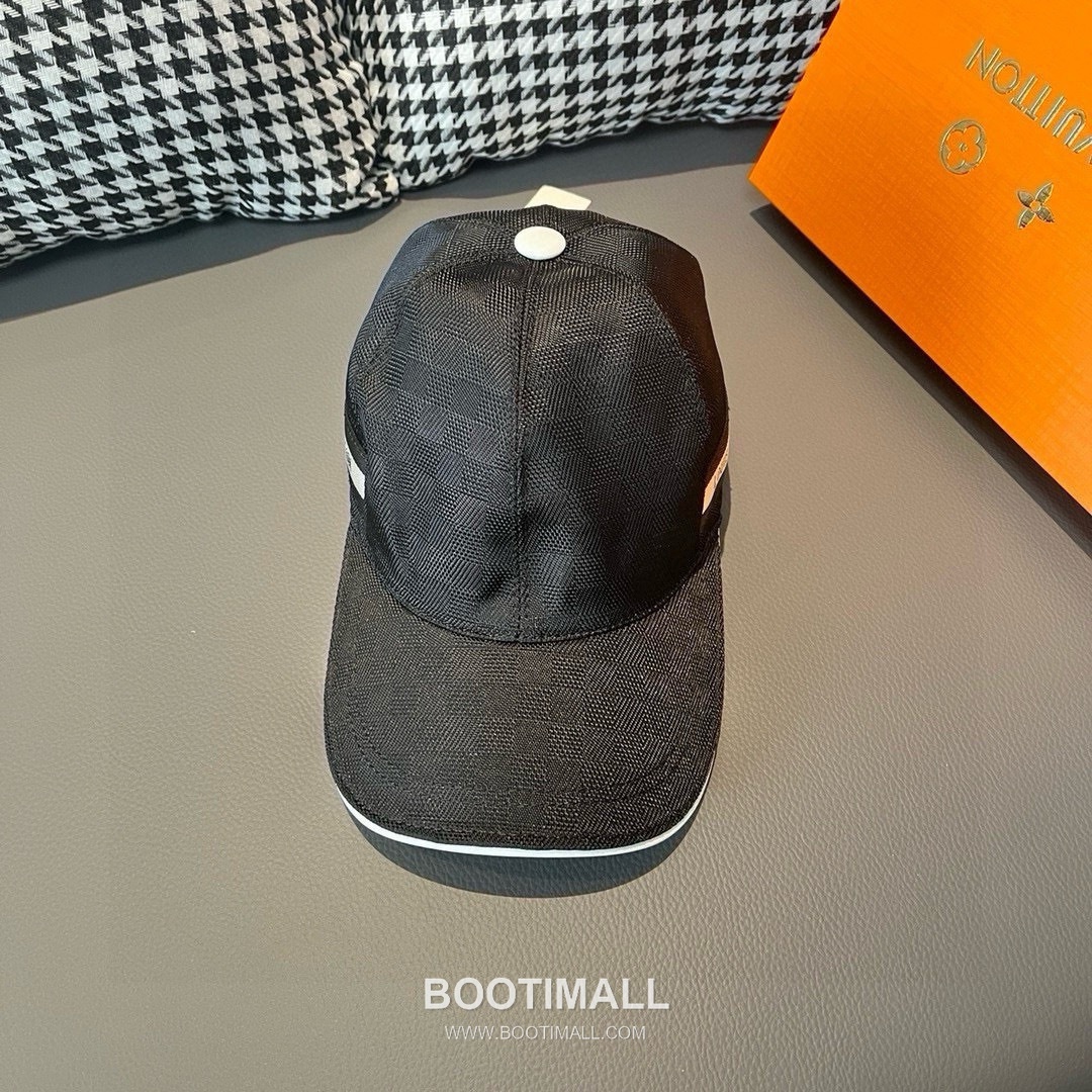 Louis Vuitton Damier Canvas Leather Strap Baseball Cap 루이비통 다미에 캔버스 가죽 스트랩 베이스볼 캡 56cm 2