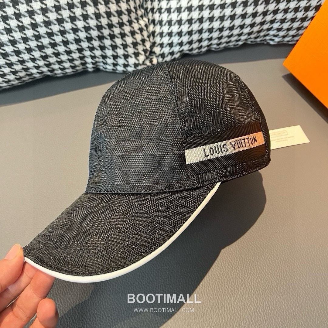 Louis Vuitton Damier Canvas Leather Strap Baseball Cap 루이비통 다미에 캔버스 가죽 스트랩 베이스볼 캡 56cm 4