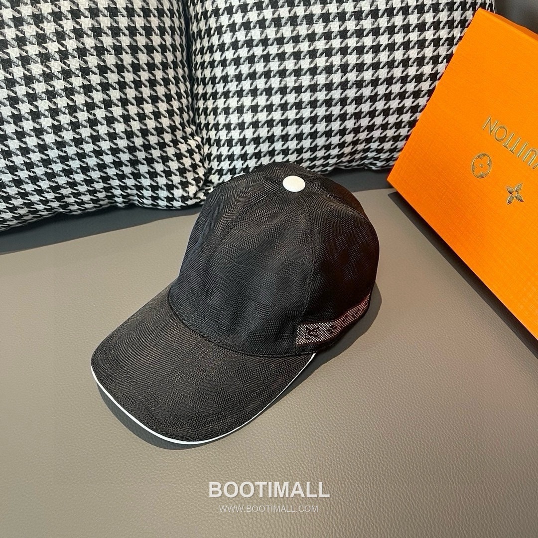 Louis Vuitton Damier Canvas Leather Strap Baseball Cap 루이비통 다미에 캔버스 가죽 스트랩 베이스볼 캡 56cm 1