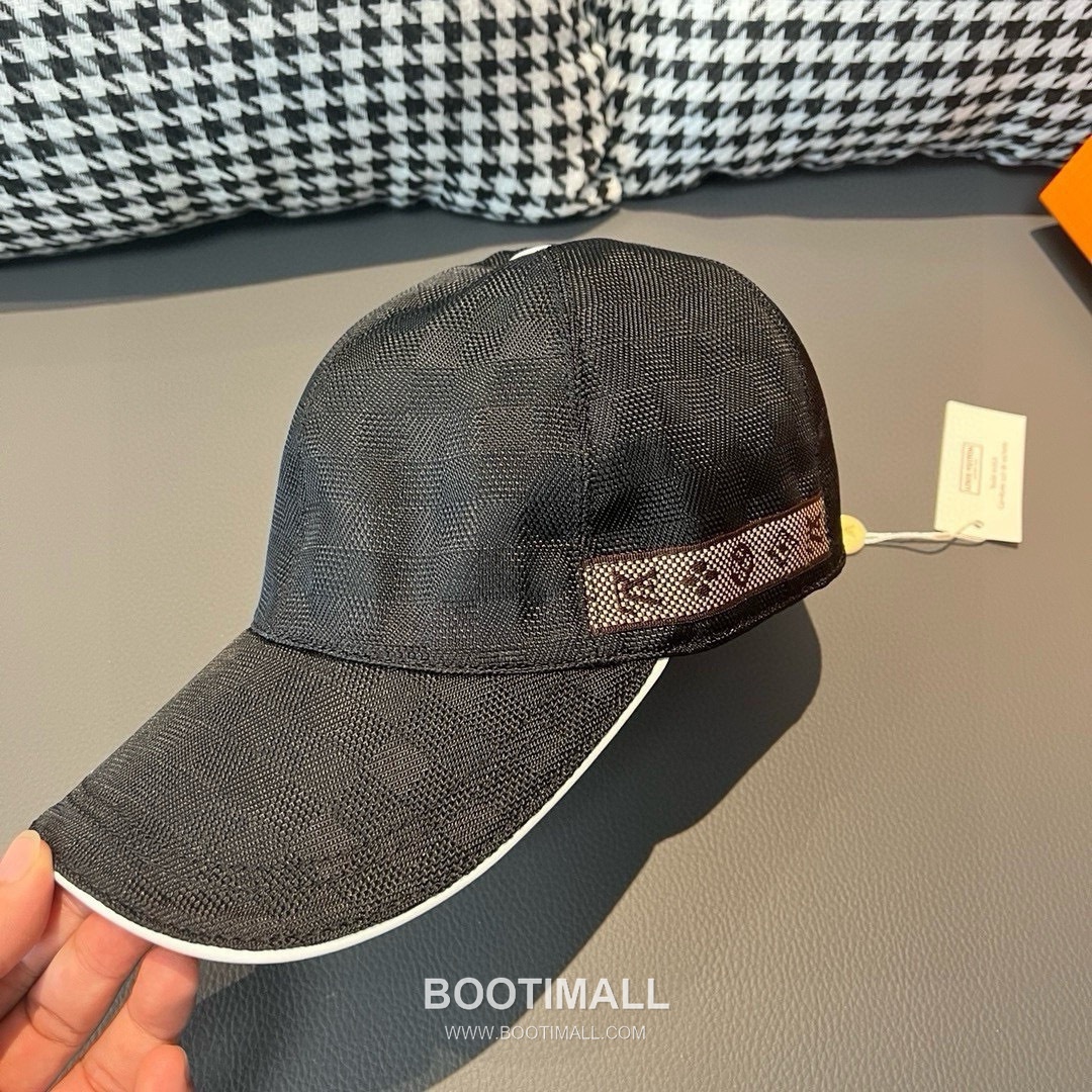 Louis Vuitton Damier Canvas Leather Strap Baseball Cap 루이비통 다미에 캔버스 가죽 스트랩 베이스볼 캡 56cm 4