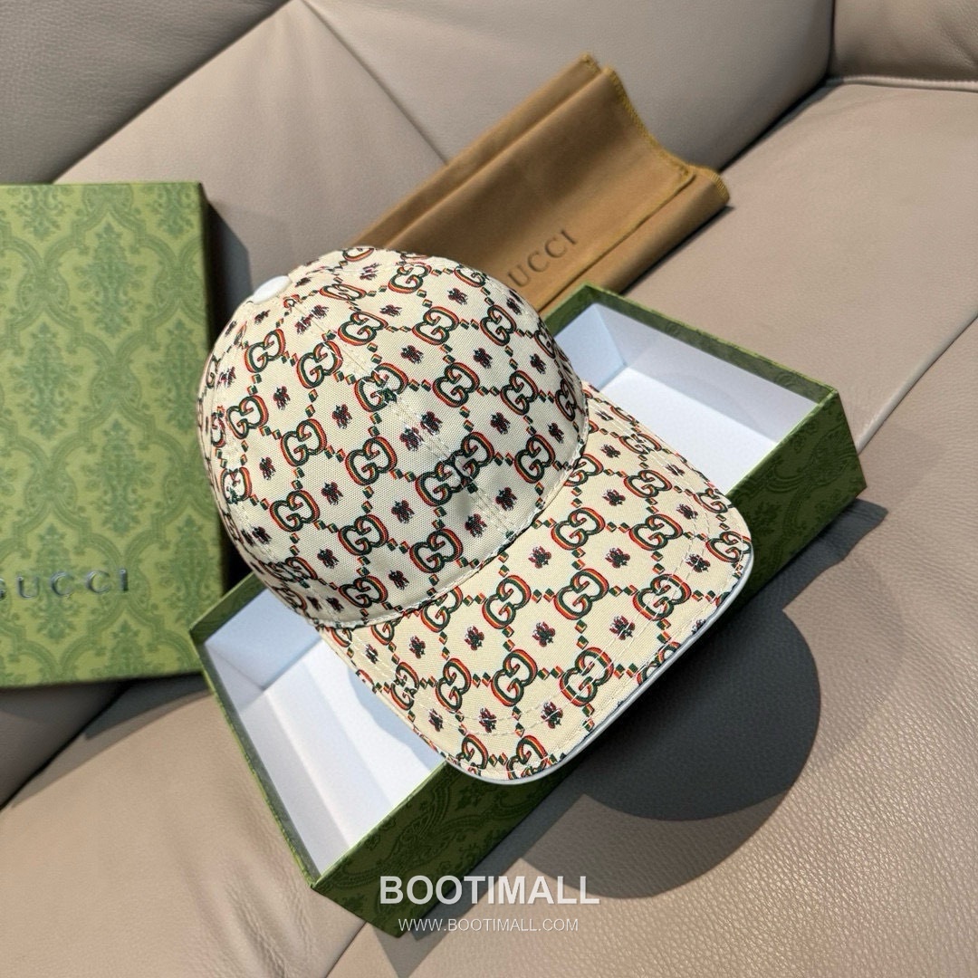 Gucci Double G Insect Print Canvas Leather Strap Baseball Cap 구찌 더블 G 인섹트 프린트 캔버스 가죽 스트랩 베이스볼 캡 56cm 2