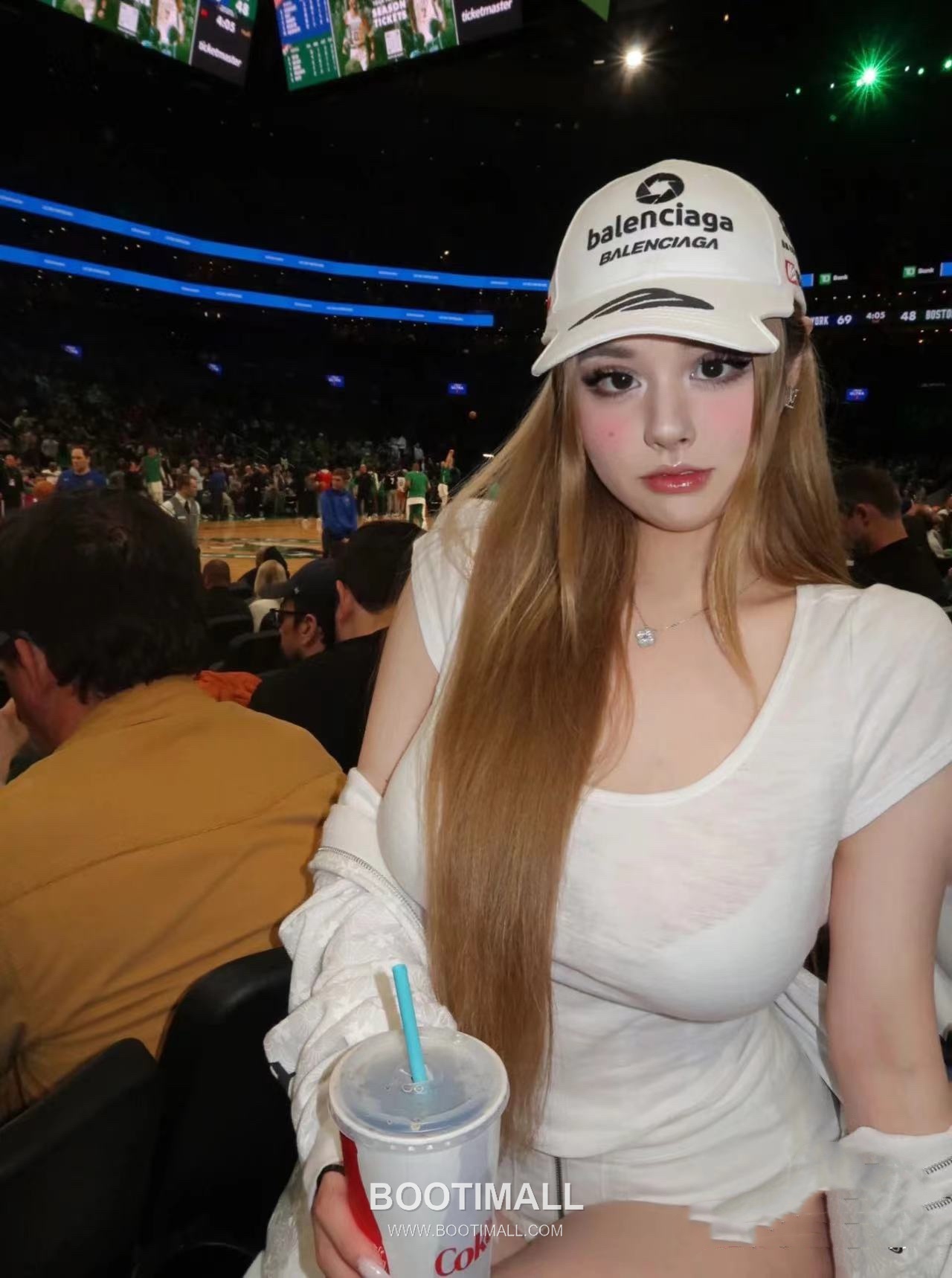 Balenciaga Embroidered Logo Cotton Baseball Cap 발렌시아가 자수 로고 코튼 베이스볼 캡 56cm 1