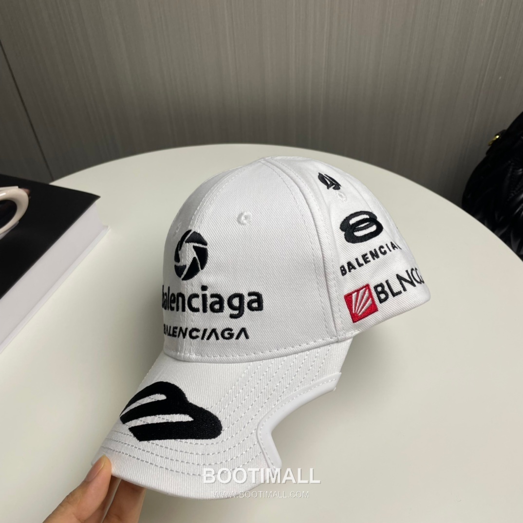 Balenciaga Embroidered Logo Cotton Baseball Cap 발렌시아가 자수 로고 코튼 베이스볼 캡 56cm 8