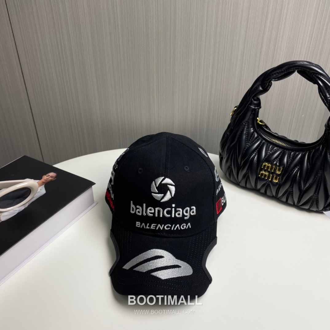 Balenciaga Embroidered Logo Cotton Baseball Cap 발렌시아가 자수 로고 코튼 베이스볼 캡 56cm 3