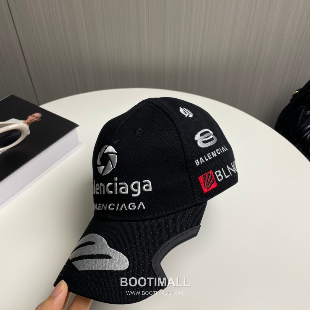 Balenciaga Embroidered Logo Cotton Baseball Cap 발렌시아가 자수 로고 코튼 베이스볼 캡 56cm 6