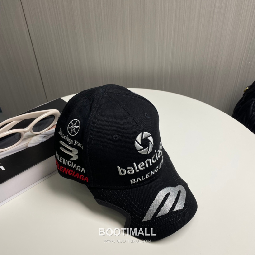 Balenciaga Embroidered Logo Cotton Baseball Cap 발렌시아가 자수 로고 코튼 베이스볼 캡 56cm 8