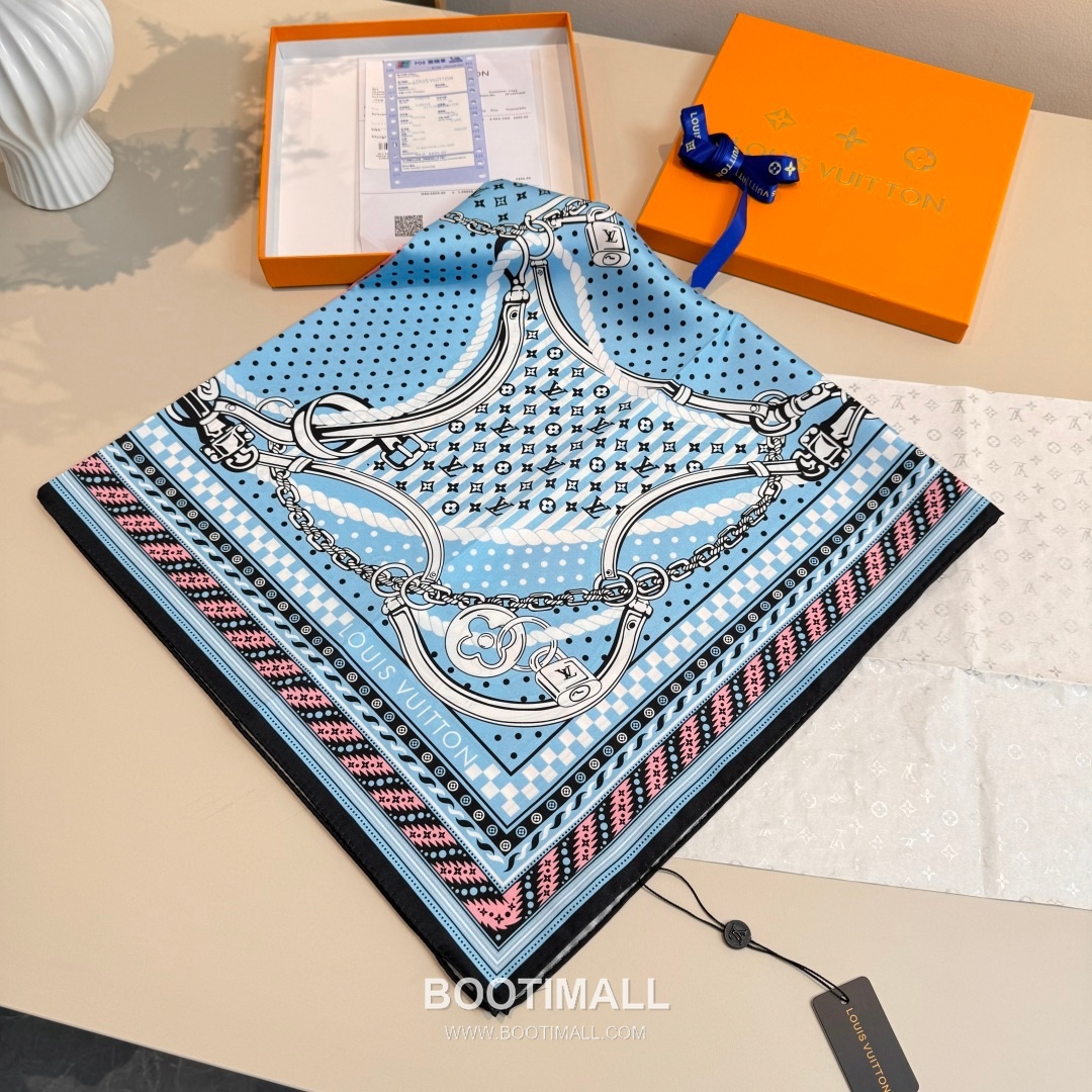 Louis Vuitton Chain Clover Monogram Silk Square Scarf 100% Silk Print Scarf 루이비통 체인 클로버 모노그램 실크 스퀘어 스카프 90cm 2