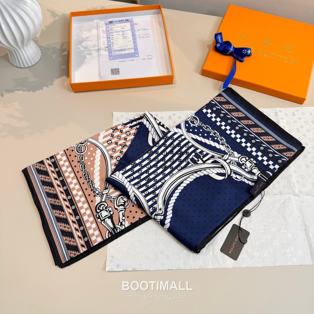 Louis Vuitton Chain Clover Monogram Silk Square Scarf 100% Silk Print Scarf 루이비통 체인 클로버 모노그램 실크 스퀘어 스카프 90cm 4