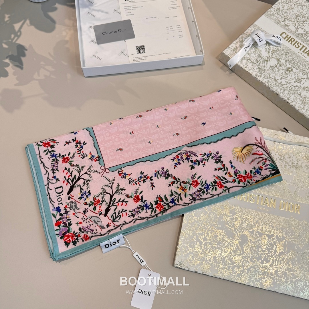 Dior Dioramour Revolution Flowers Silk Twill Square Scarf 100% Silk Twill Print Scarf 디올 디올아무르 레볼루션 플라워 실크 트윌 스퀘어 스카프 90cm 4