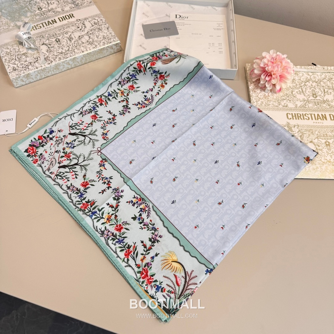Dior Dioramour Revolution Flowers Silk Twill Square Scarf 100% Silk Twill Print Scarf 디올 디올아무르 레볼루션 플라워 실크 트윌 스퀘어 스카프 90cm 3