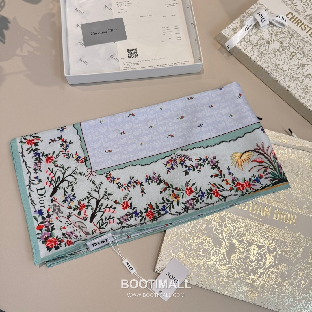 Dior Dioramour Revolution Flowers Silk Twill Square Scarf 100% Silk Twill Print Scarf 디올 디올아무르 레볼루션 플라워 실크 트윌 스퀘어 스카프 90cm 4