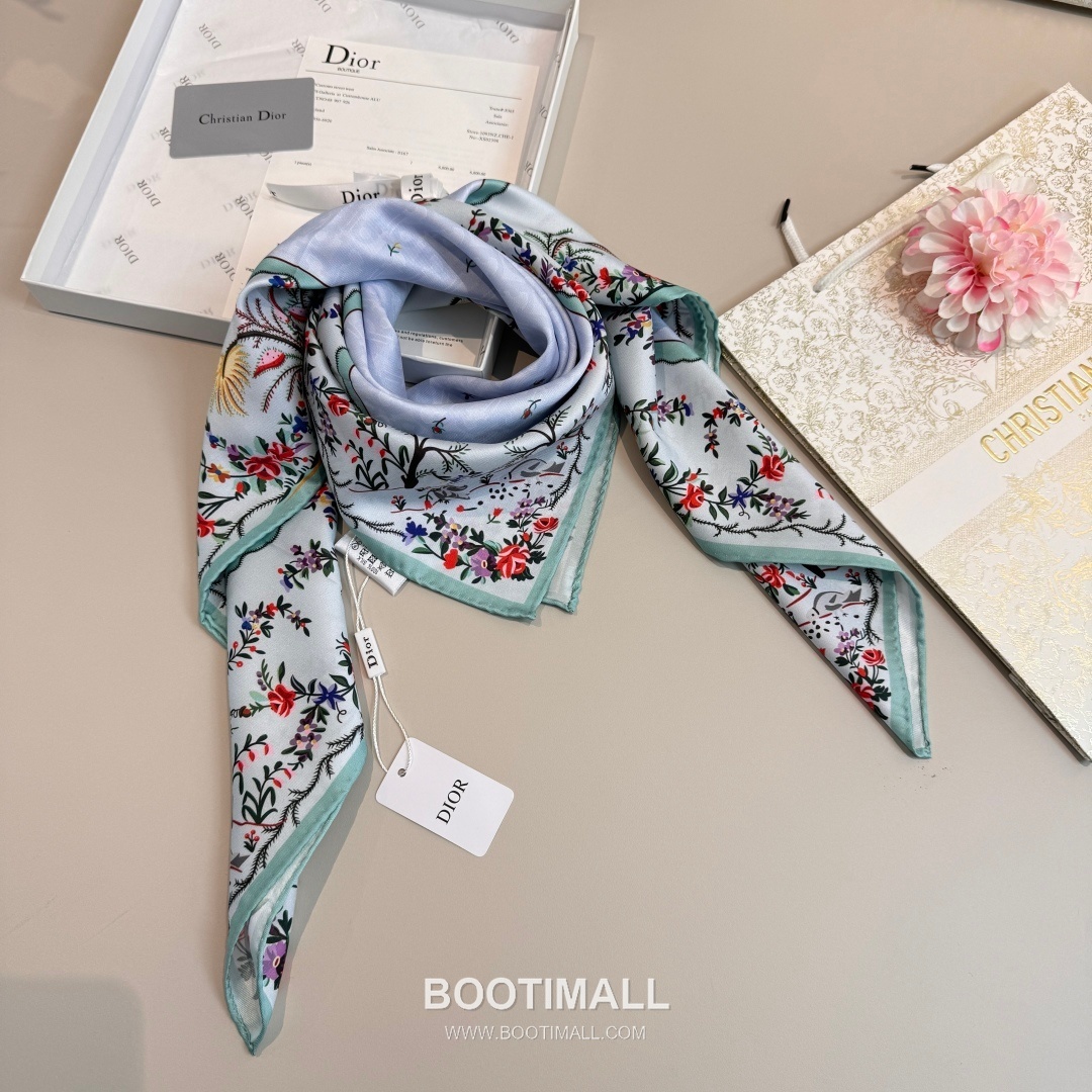 Dior Dioramour Revolution Flowers Silk Twill Square Scarf 100% Silk Twill Print Scarf 디올 디올아무르 레볼루션 플라워 실크 트윌 스퀘어 스카프 90cm 7