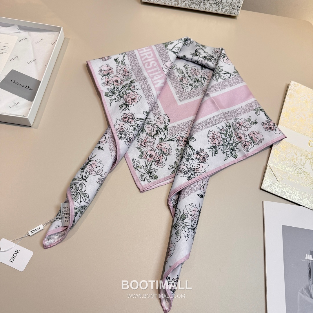 Dior Rosier de Dior Silk Twill Square Scarf with Floral Logo Jacquard 디올 로지에 드 디올 실크 트윌 스퀘어 스카프 플로럴 로고 자카드 90cm 6