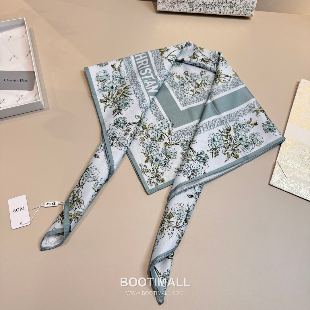 Dior Rosier de Dior Silk Twill Square Scarf with Floral Logo Jacquard 디올 로지에 드 디올 실크 트윌 스퀘어 스카프 플로럴 로고 자카드 90cm 6