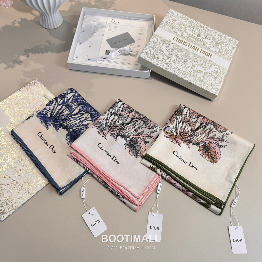 Dior Butterfly Around the World Silk Square Scarf 100% Mulberry Silk Print Scarf 디올 버터플라이 어라운드 더 월드 실크 스퀘어 스카프 90cm 9