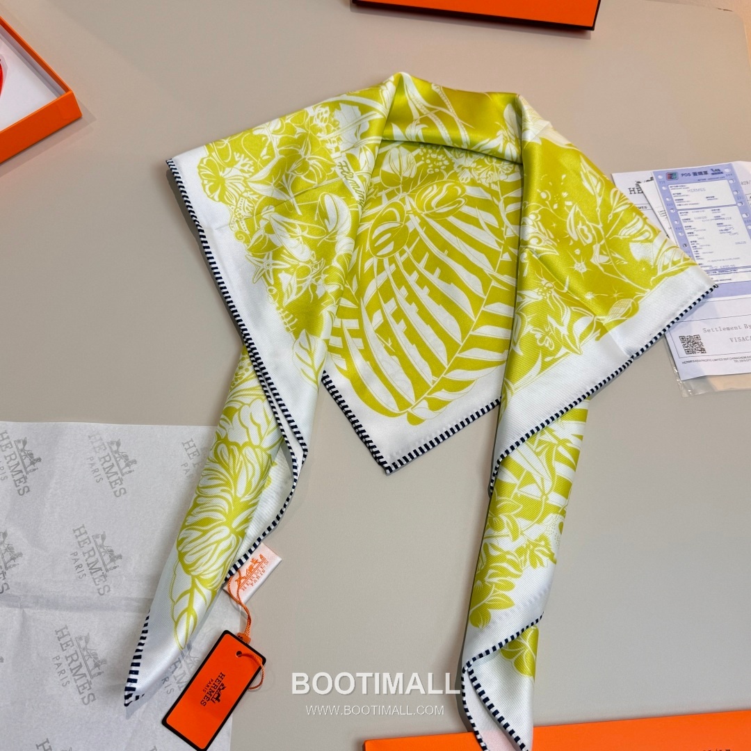 Hermès Flamingo Party Totem Silk Square Scarf Print Design 에르메스 플라밍고 파티 토템 실크 스퀘어 스카프 90cm 6