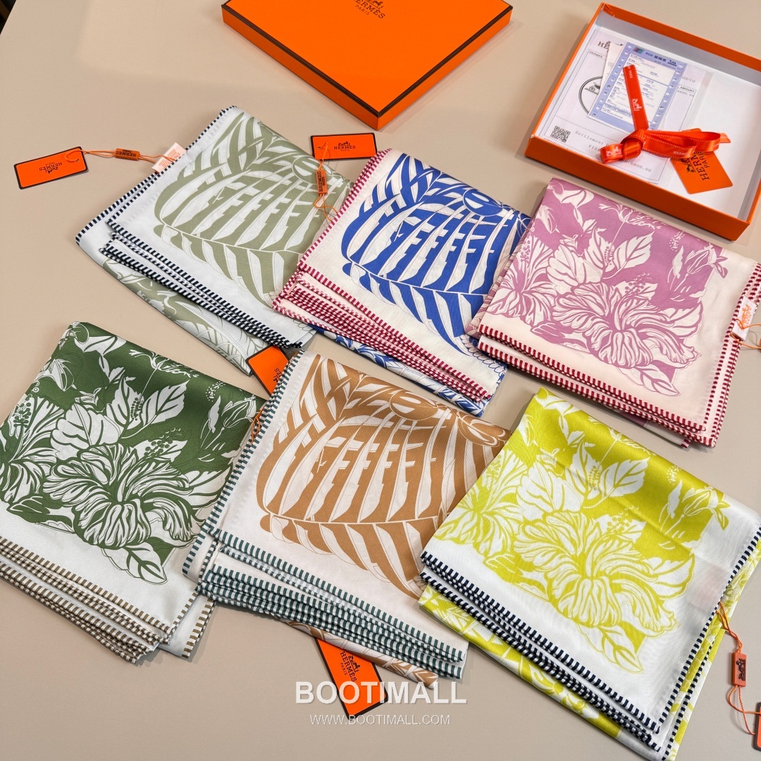 Hermès Flamingo Party Totem Silk Square Scarf Print Design 에르메스 플라밍고 파티 토템 실크 스퀘어 스카프 90cm 9