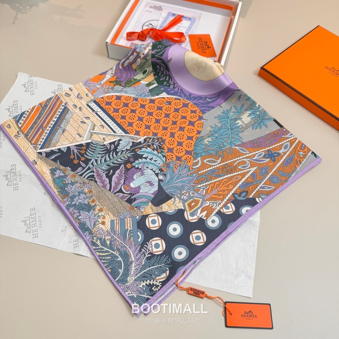 Hermès A Midsummer Night’s Dream Silk Square Scarf Story Print 에르메스 한여름 밤의 꿈 실크 스퀘어 스카프 90cm 2