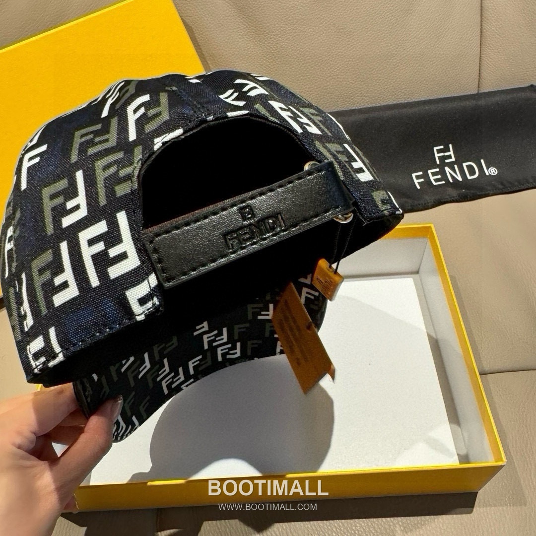 Fendi FF Jacquard Canvas Leather Trim Baseball Cap 펜디 FF 자카드 캔버스 레더 트림 베이스볼 캡 8