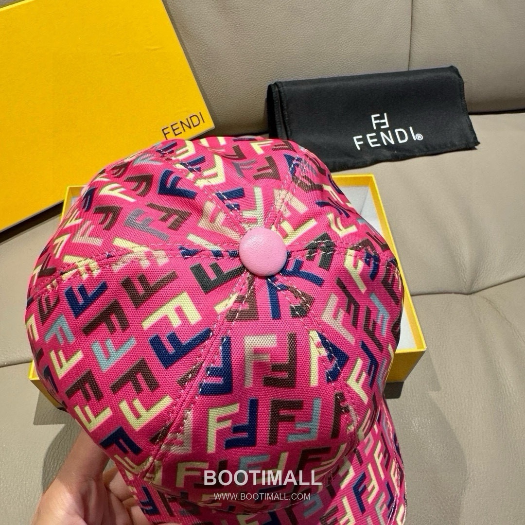 Fendi FF Jacquard Canvas Leather Trim Baseball Cap 펜디 FF 자카드 캔버스 레더 트림 베이스볼 캡 5