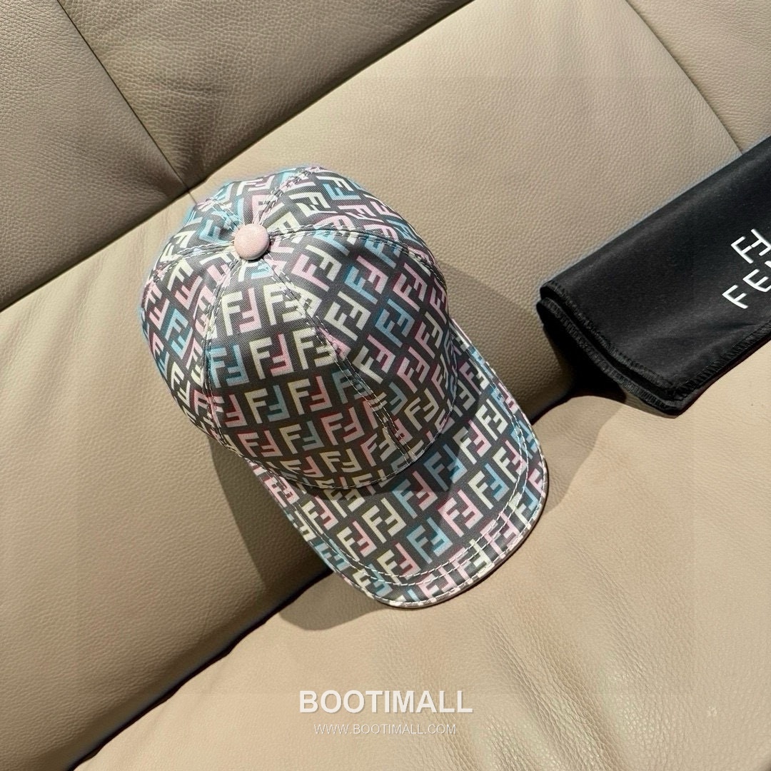 Fendi FF Jacquard Canvas Leather Trim Baseball Cap 펜디 FF 자카드 캔버스 레더 트림 베이스볼 캡 1