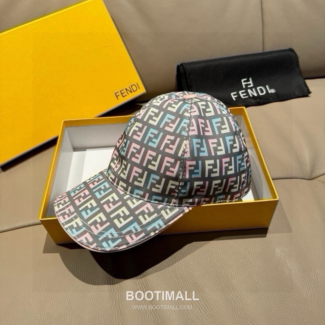 Fendi FF Jacquard Canvas Leather Trim Baseball Cap 펜디 FF 자카드 캔버스 레더 트림 베이스볼 캡 3
