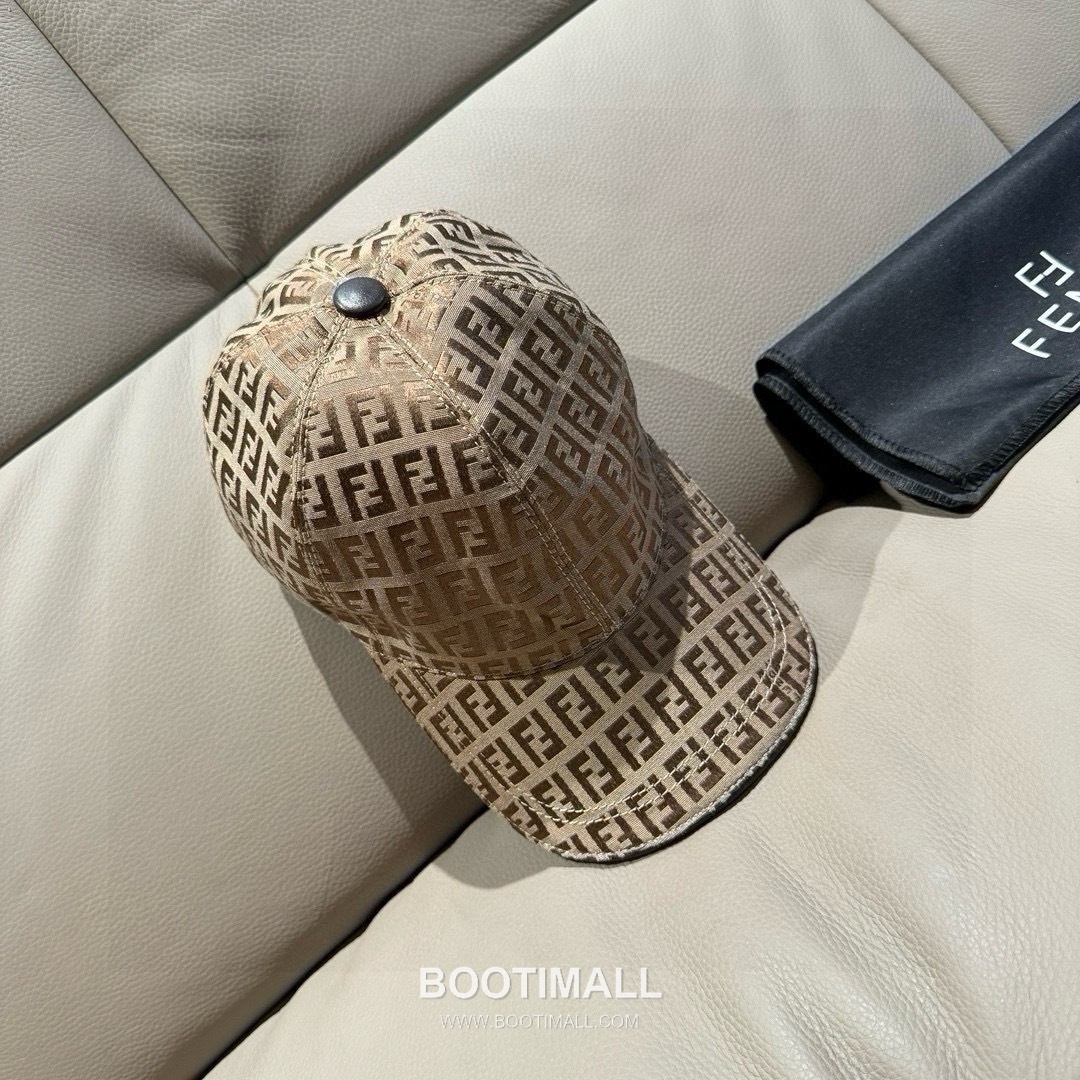 Fendi FF Jacquard Canvas Leather Trim Baseball Cap 펜디 FF 자카드 캔버스 레더 트림 베이스볼 캡 1