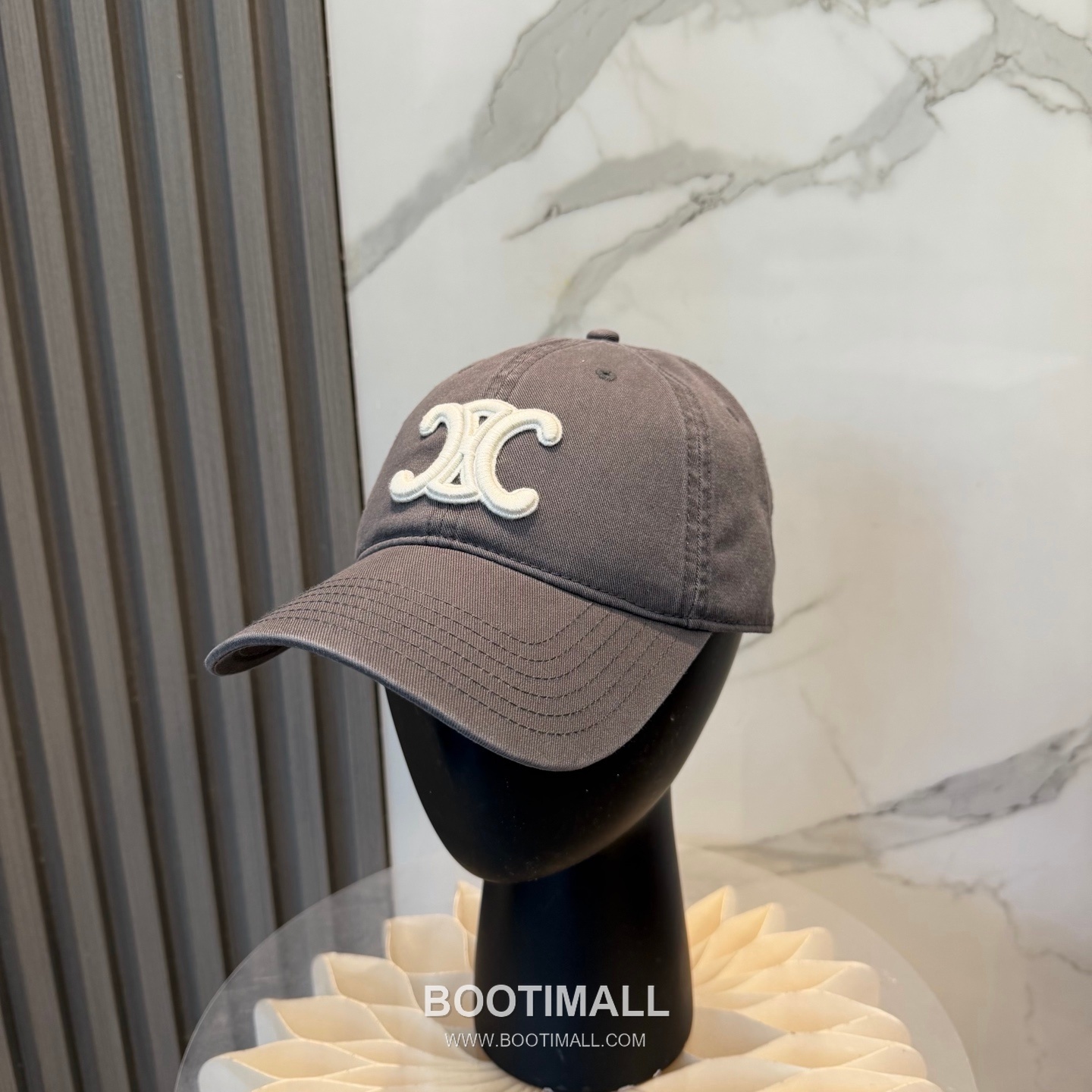 Celine Minimal Logo Cotton Baseball Cap 셀린느 미니멀 로고 코튼 베이스볼 캡 1