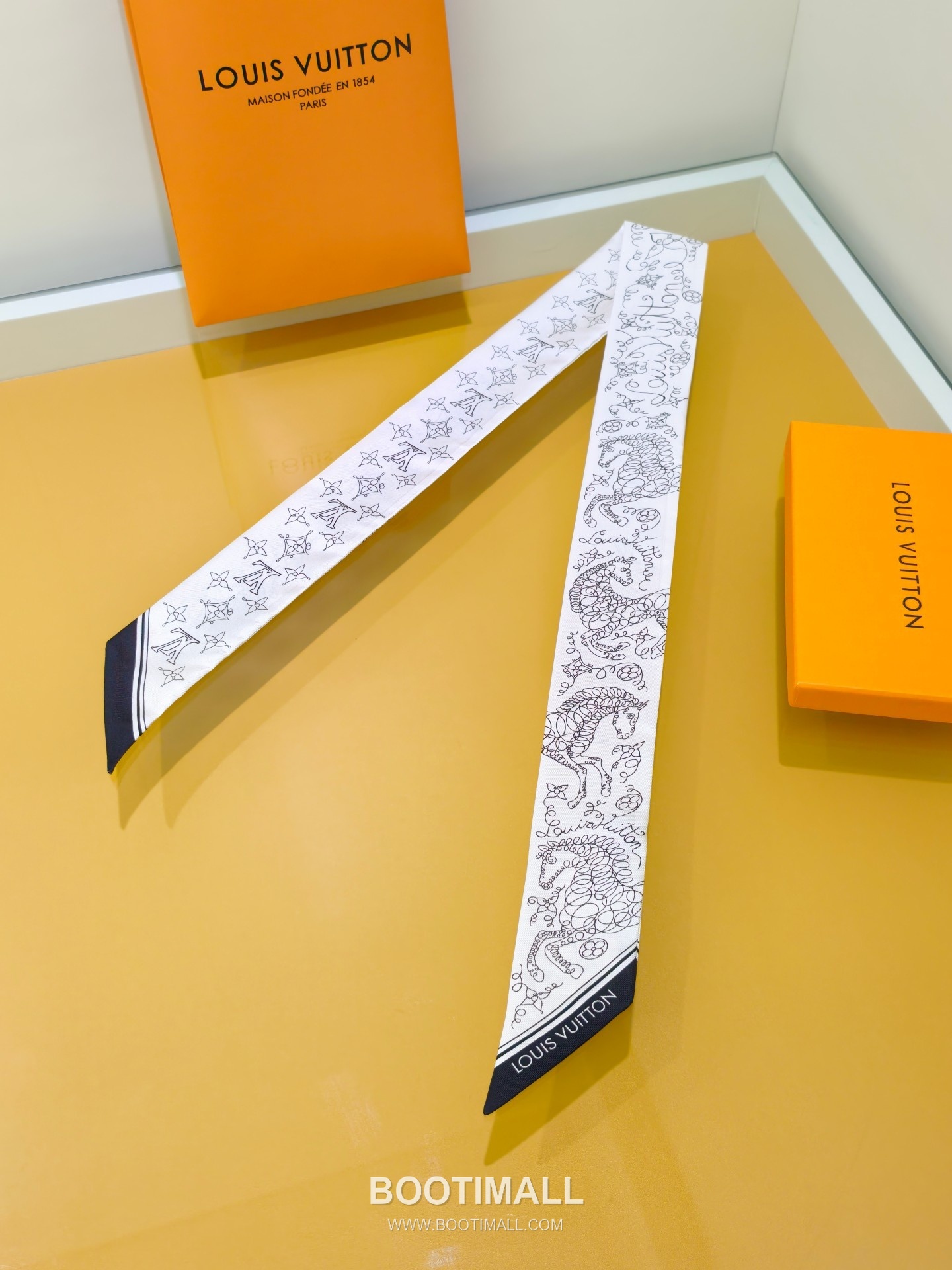 Louis Vuitton Double Sided Silk Long Scarf 100% Silk Double Layer Print Scarf 루이비통 더블 사이드 실크 롱 스카프 PLV2613 120cm 1