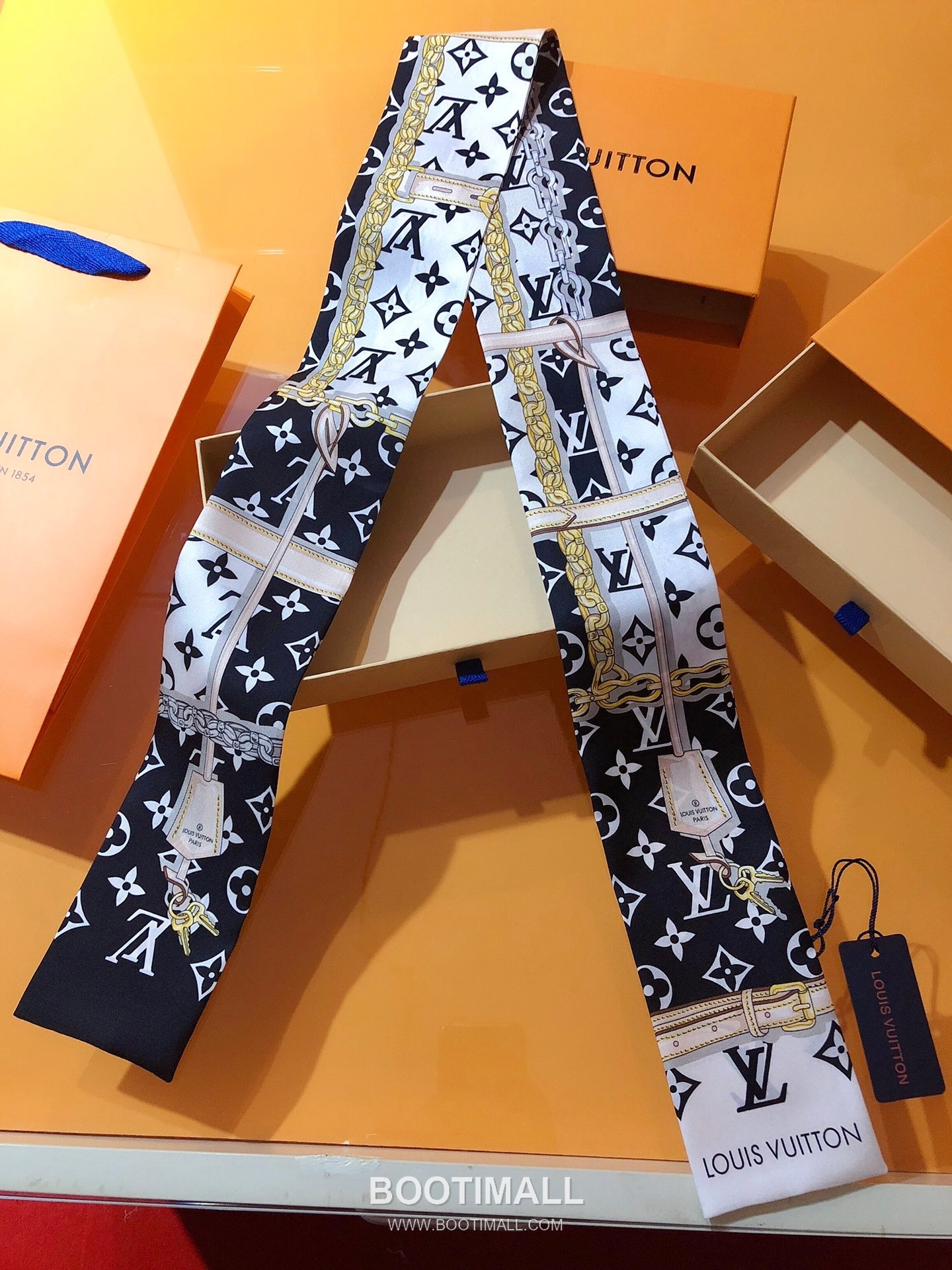 Louis Vuitton Monogram Confidential Silk Double Sided Twilly Scarf 100% Silk Print Scarf 루이비통 모노그램 컨피덴셜 실크 더블사이드 트윌리 스카프 PLV2217 120cm 3