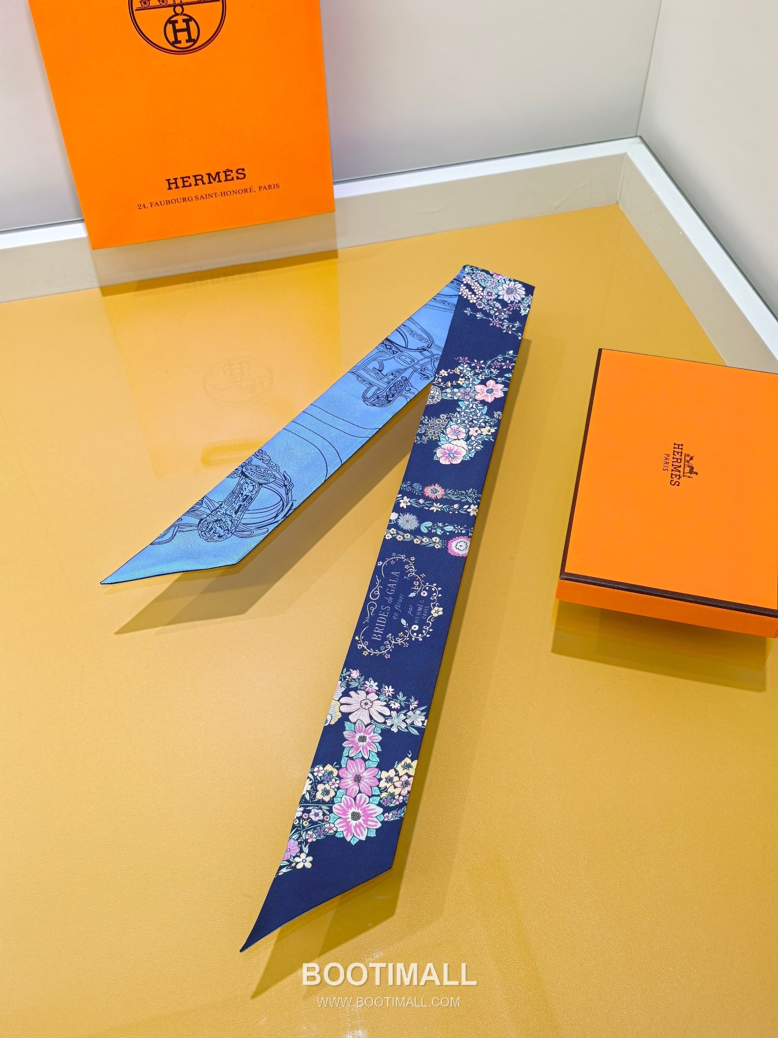 Hermes Splendid Bridle Floral Silk Twill Double Sided Twilly Scarf 100% Silk Print Scarf 에르메스 스플렌디드 브라이들 플로럴 실크 트윌 더블사이드 트윌리 스카프 PHMS2520 86cm 3