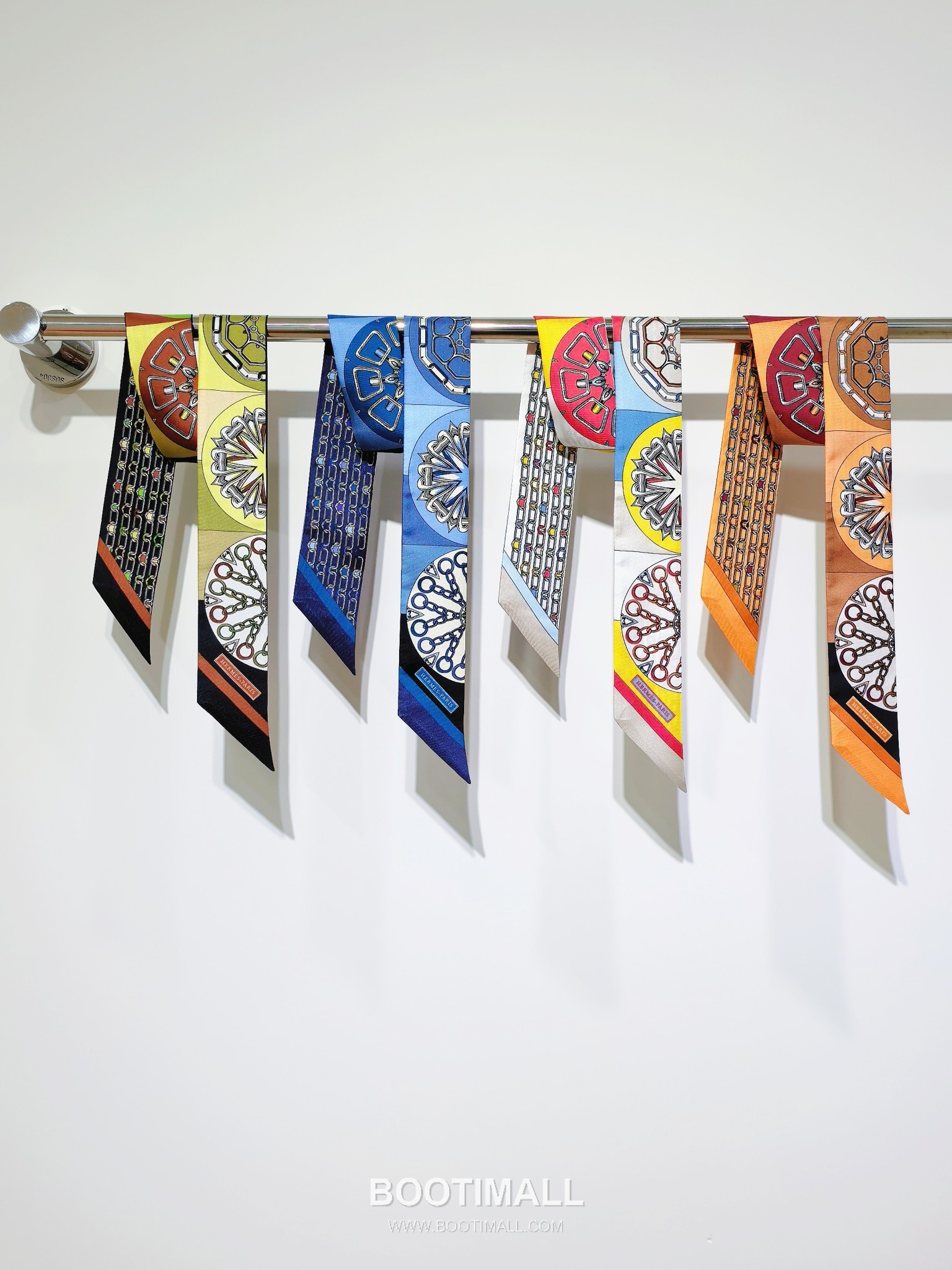 Hermes Splendid Bridle Floral Silk Twill Double Sided Twilly Scarf 100% Silk Print Scarf 에르메스 스플렌디드 브라이들 플로럴 실크 트윌 더블사이드 트윌리 스카프 PHMS2520 86cm 9