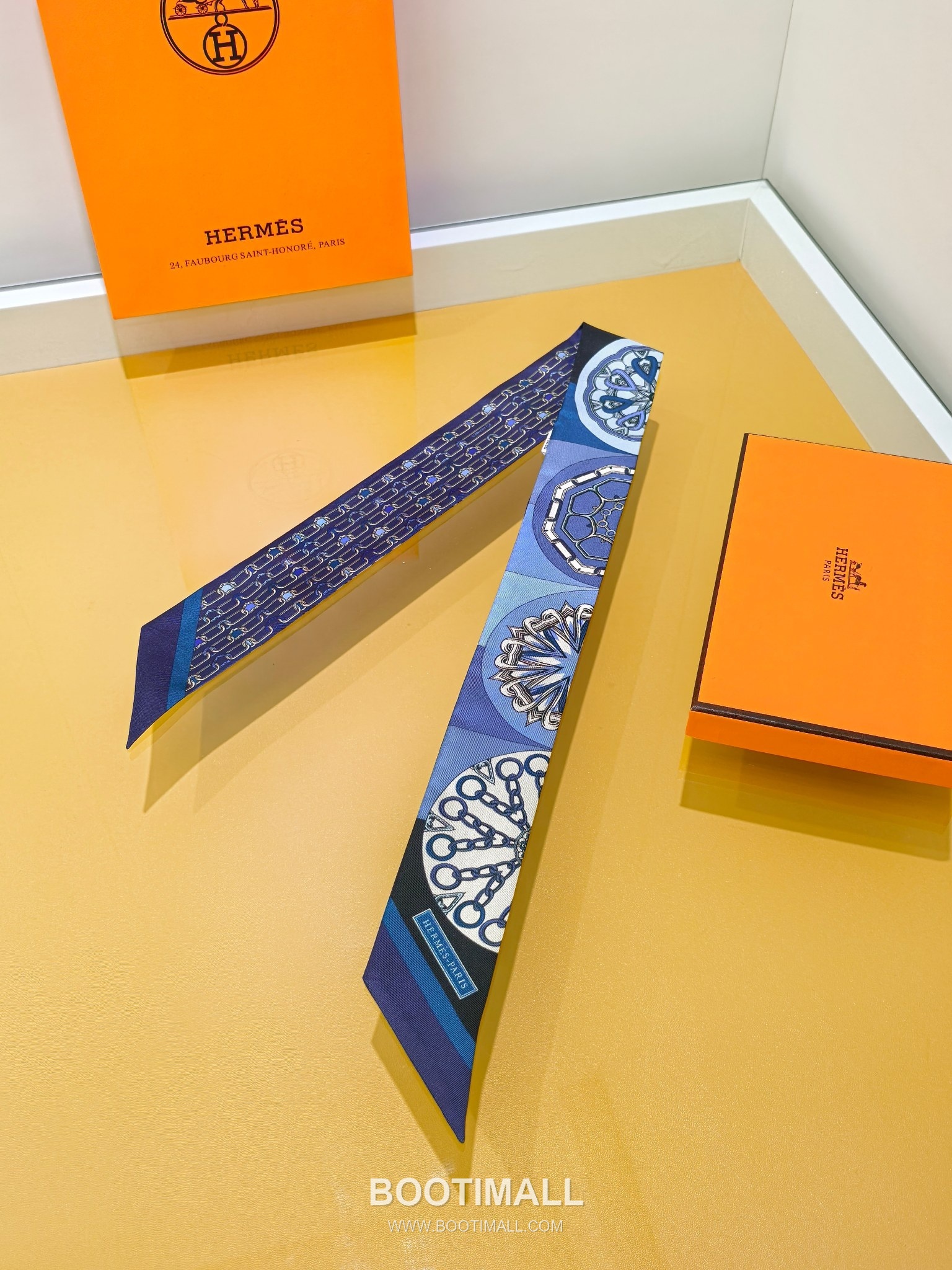 Hermes Splendid Bridle Floral Silk Twill Double Sided Twilly Scarf 100% Silk Print Scarf 에르메스 스플렌디드 브라이들 플로럴 실크 트윌 더블사이드 트윌리 스카프 PHMS2520 86cm 3