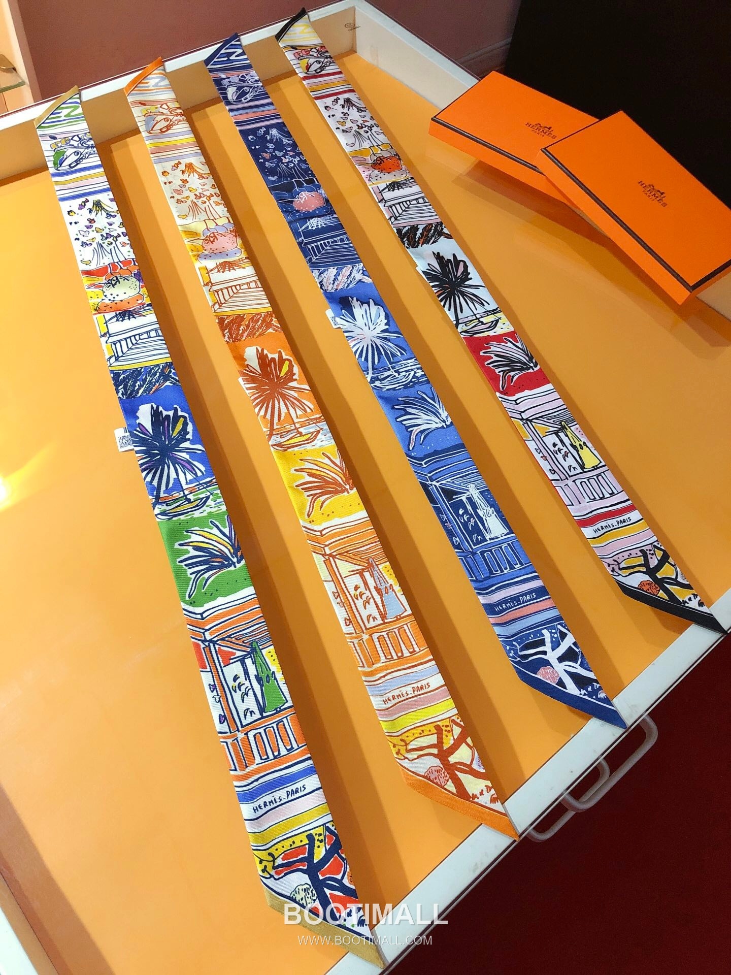 Hermes Splendid Bridle Floral Silk Twill Double Sided Twilly Scarf 100% Silk Print Scarf 에르메스 스플렌디드 브라이들 플로럴 실크 트윌 더블사이드 트윌리 스카프 PHMS2520 86cm 8