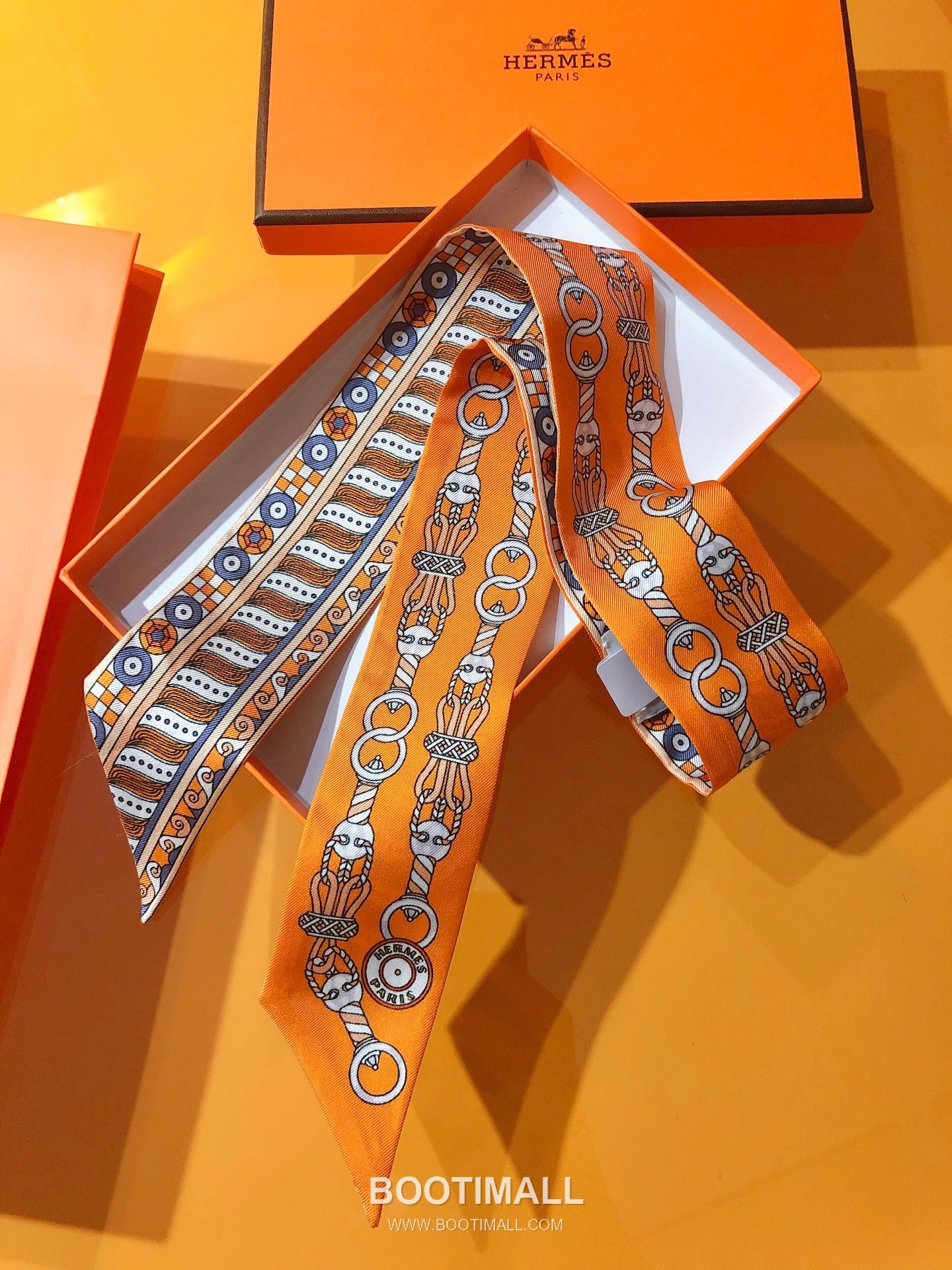 Hermes Splendid Bridle Floral Silk Twill Double Sided Twilly Scarf 100% Silk Print Scarf 에르메스 스플렌디드 브라이들 플로럴 실크 트윌 더블사이드 트윌리 스카프 PHMS2520 86cm 4