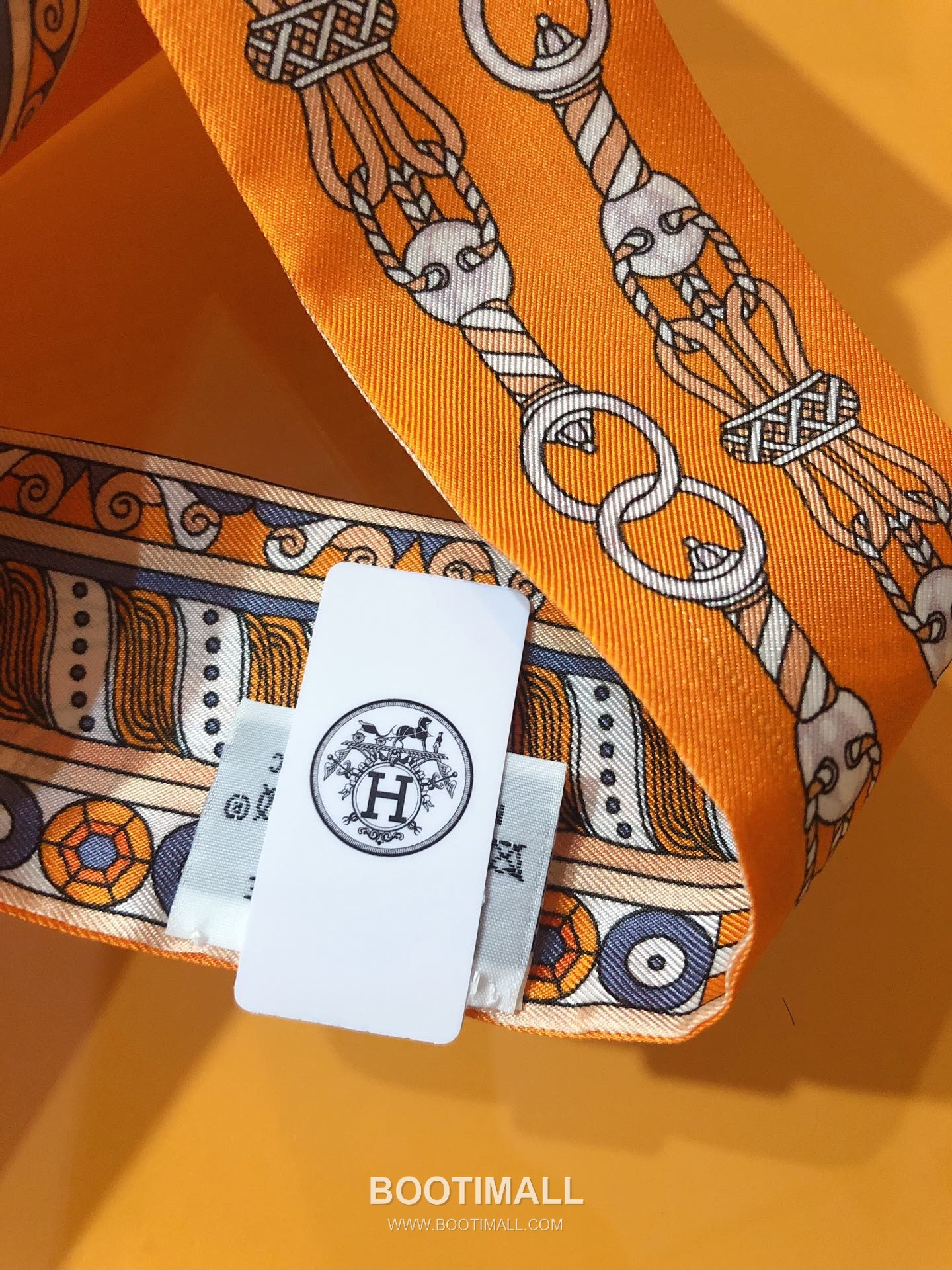 Hermes Splendid Bridle Floral Silk Twill Double Sided Twilly Scarf 100% Silk Print Scarf 에르메스 스플렌디드 브라이들 플로럴 실크 트윌 더블사이드 트윌리 스카프 PHMS2520 86cm 5