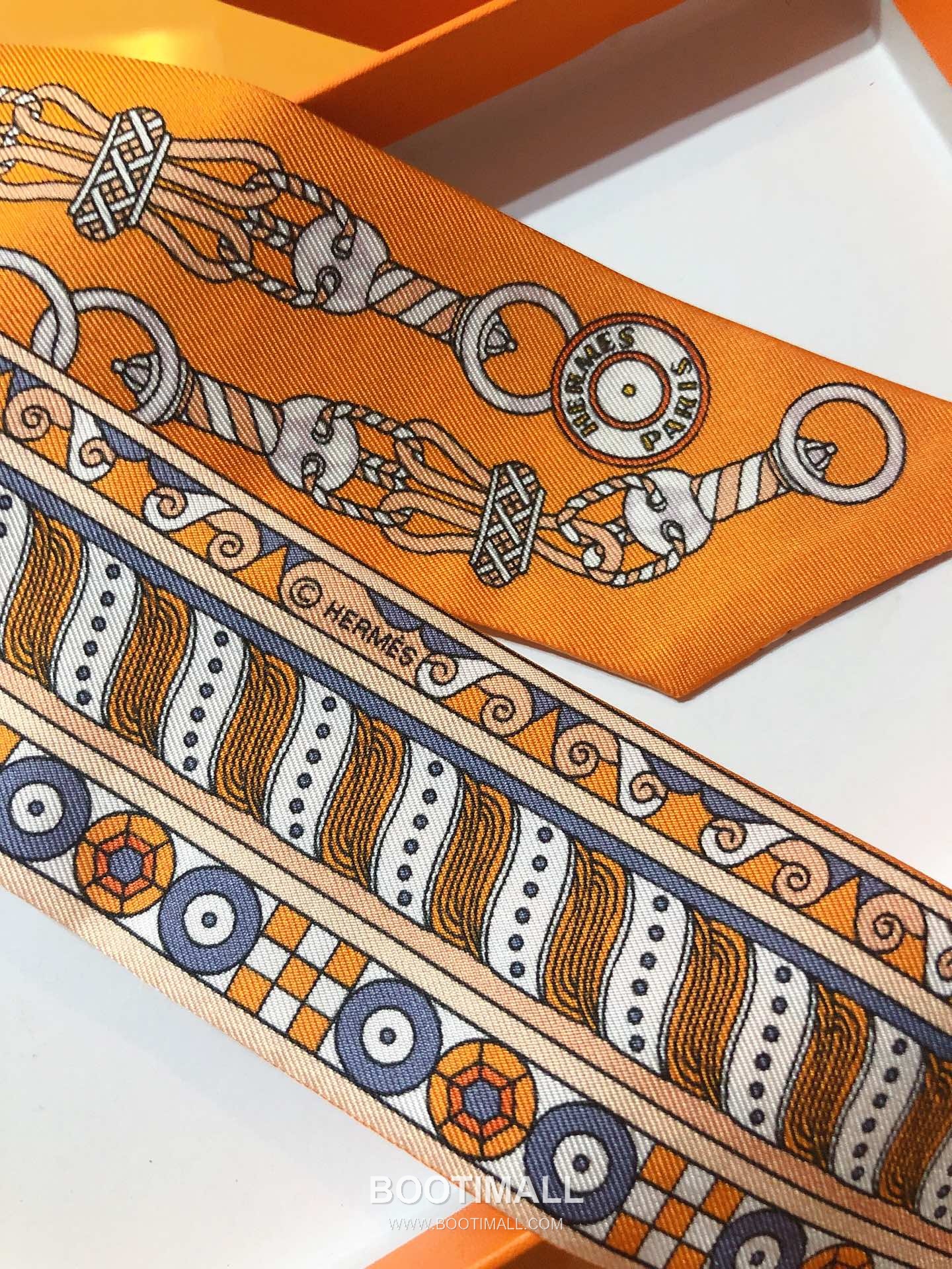 Hermes Splendid Bridle Floral Silk Twill Double Sided Twilly Scarf 100% Silk Print Scarf 에르메스 스플렌디드 브라이들 플로럴 실크 트윌 더블사이드 트윌리 스카프 PHMS2520 86cm 6