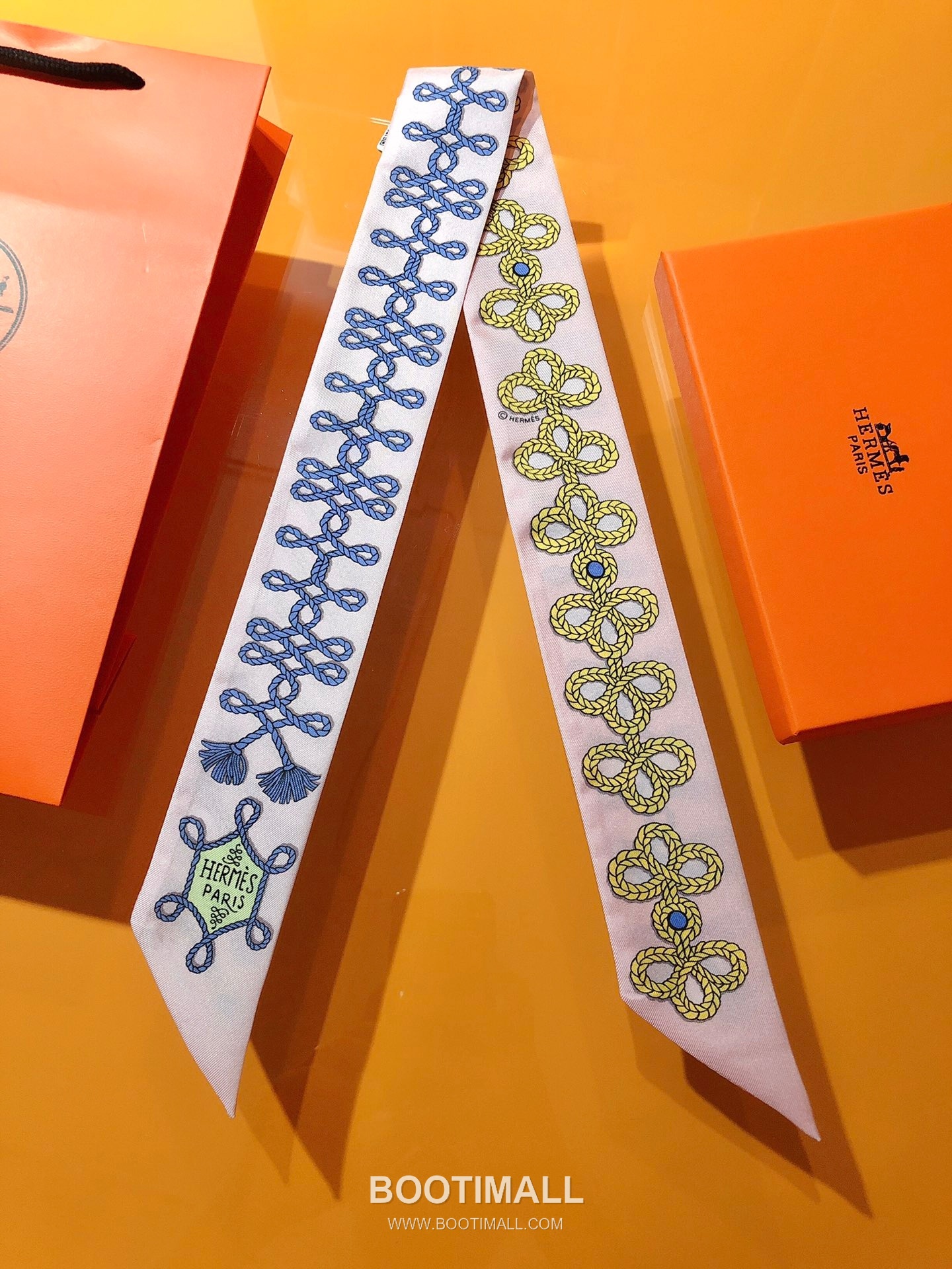 Hermes Etriers et Brandebourgs Silk Twill Double Sided Twilly Scarf 100% Silk Print Scarf 에르메스 에트리에 브란덴부르 실크 트윌 더블사이드 트윌리 스카프 PHMS2168 86cm 3