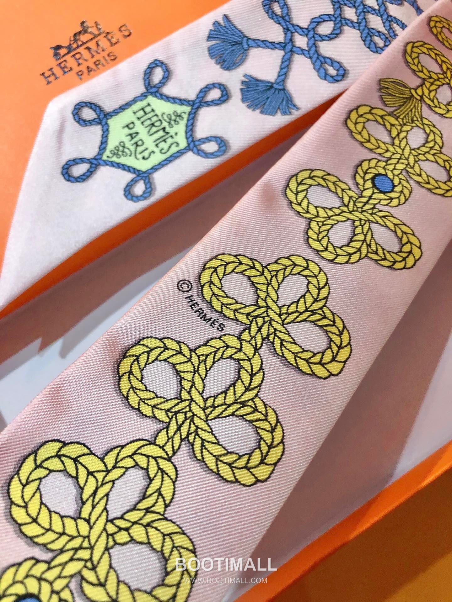 Hermes Etriers et Brandebourgs Silk Twill Double Sided Twilly Scarf 100% Silk Print Scarf 에르메스 에트리에 브란덴부르 실크 트윌 더블사이드 트윌리 스카프 PHMS2168 86cm 6