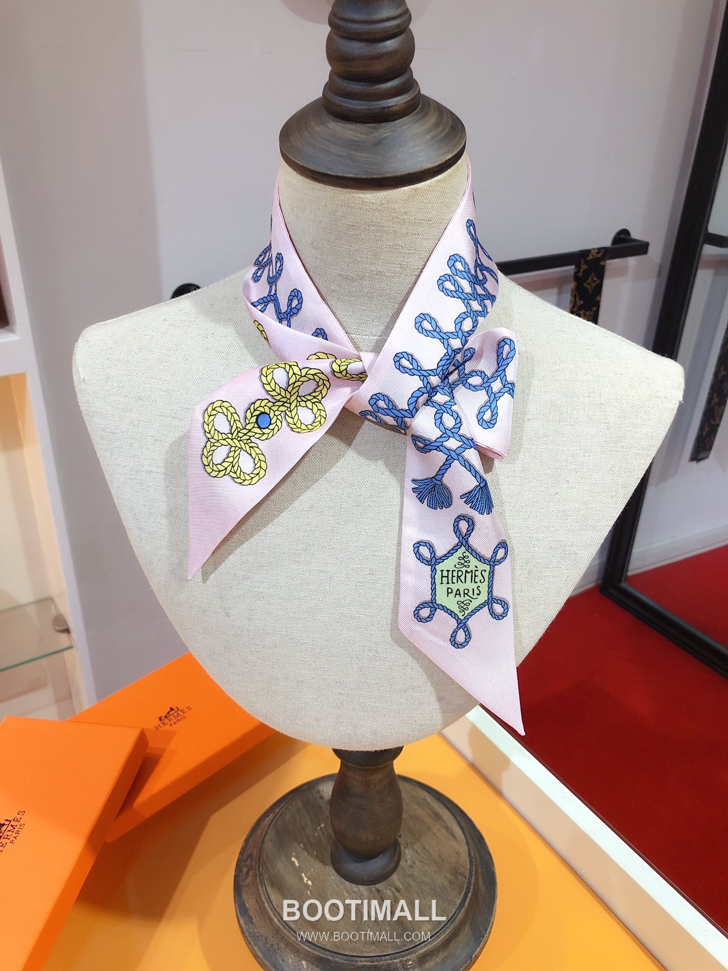 Hermes Etriers et Brandebourgs Silk Twill Double Sided Twilly Scarf 100% Silk Print Scarf 에르메스 에트리에 브란덴부르 실크 트윌 더블사이드 트윌리 스카프 PHMS2168 86cm 7
