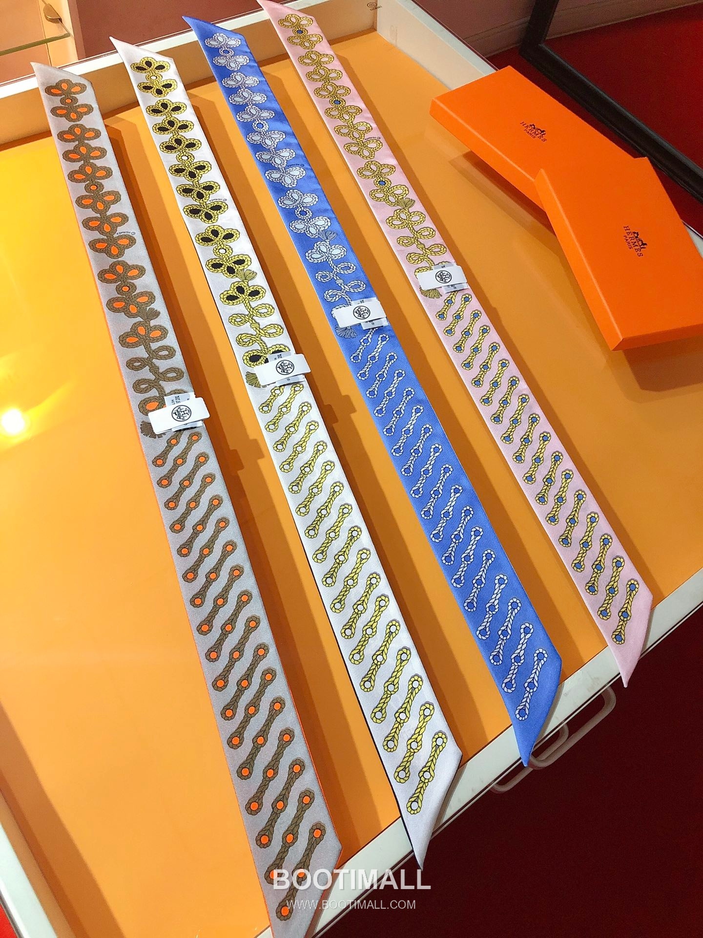 Hermes Etriers et Brandebourgs Silk Twill Double Sided Twilly Scarf 100% Silk Print Scarf 에르메스 에트리에 브란덴부르 실크 트윌 더블사이드 트윌리 스카프 PHMS2168 86cm 9