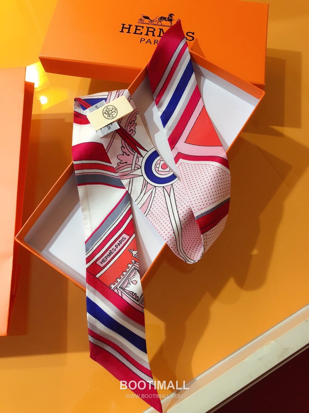 Hermes Etriers et Brandebourgs Silk Twill Double Sided Twilly Scarf 100% Silk Print Scarf 에르메스 에트리에 브란덴부르 실크 트윌 더블사이드 트윌리 스카프 PHMS1971 86cm 4