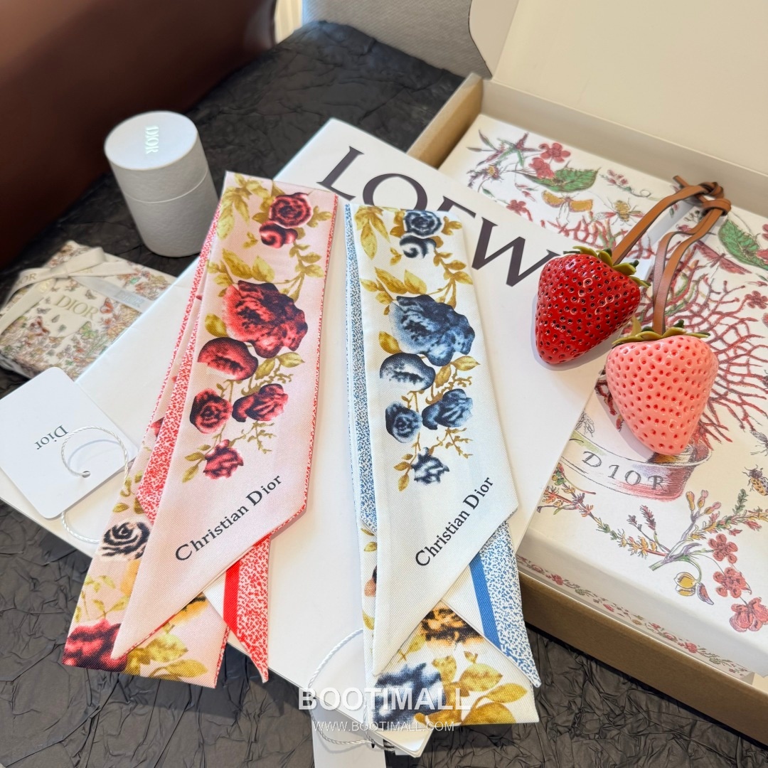 Dior Floral Silk Double Layer Twilly Scarf 100% Silk Print Scarf 디올 플로럴 실크 더블레이어 트윌리 스카프 100cm 1